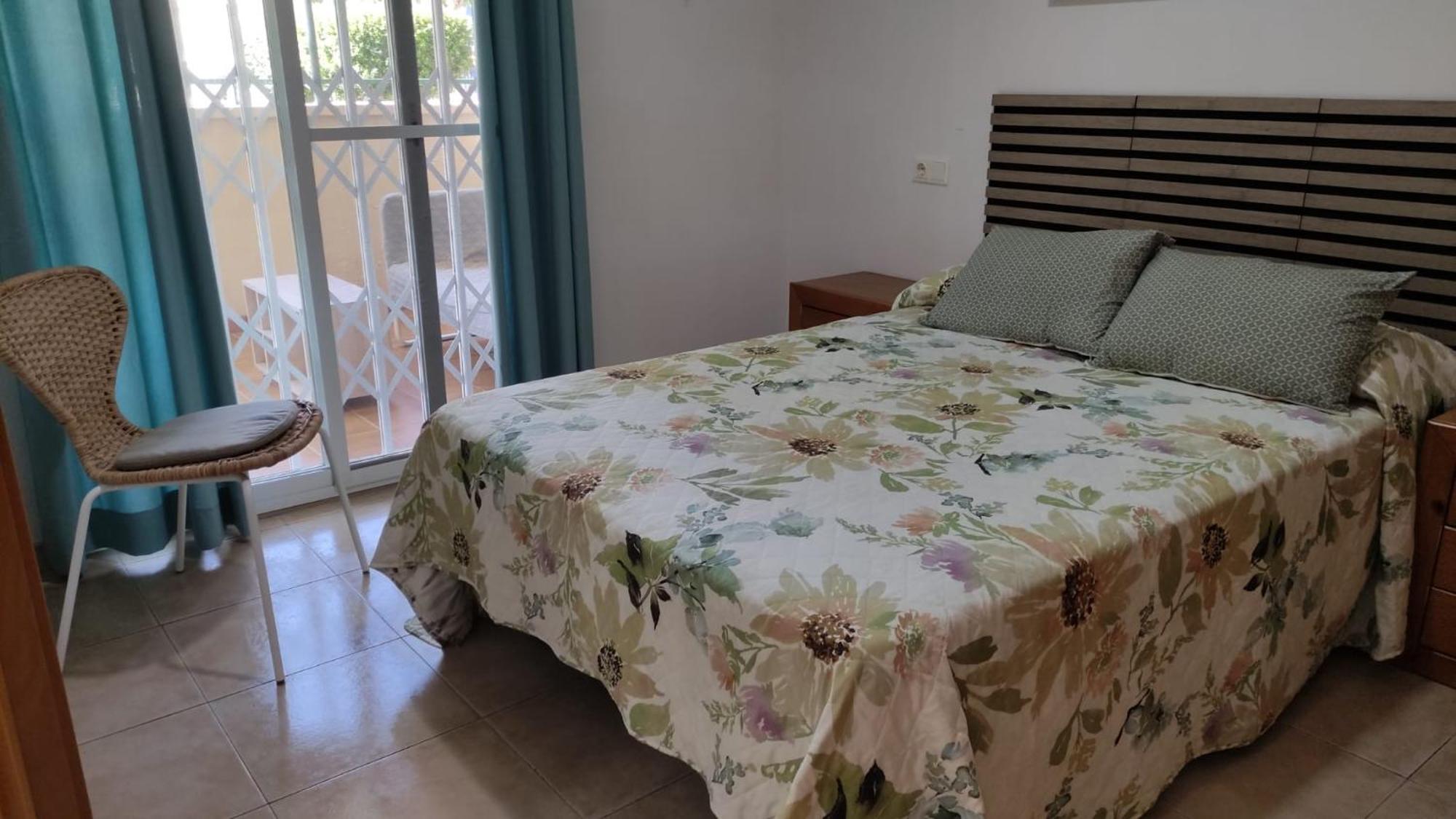 Con Piscina Y Cerca De La Playa Apartment